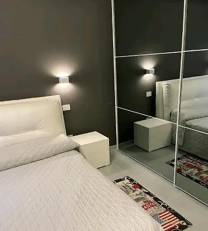Pindemonte 52 Appartament Апартаменты *