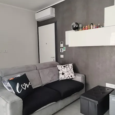 Pindemonte 52 Appartament * Куарту-Сант'Элена